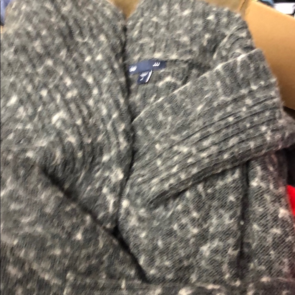 Cardigan - Picture 2 of 2